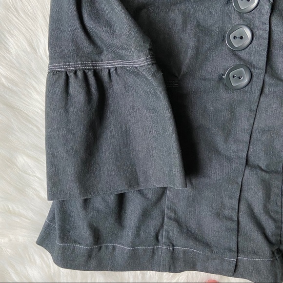 Robert Louis Denim Quarter Cropped Swing Jacket - Picture 3 of 9